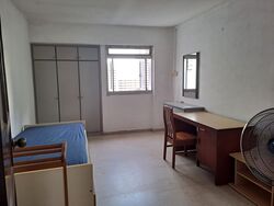 Blk 107 Jurong East Street 13 (Jurong East), HDB Executive #500324621